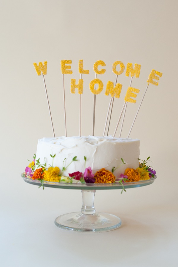 Welcome Home Cake Topper DIY