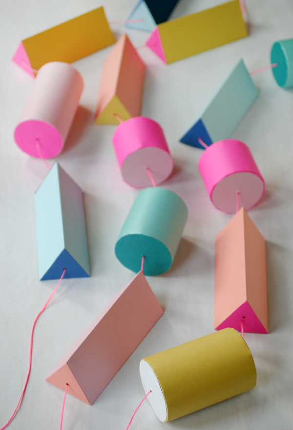 Giant Paper Bead Garland | Oh Happy Day!