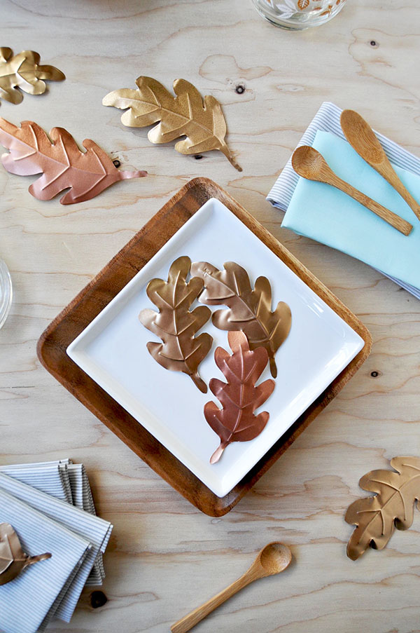 Metallic Leaves Table Decor | Oh Happy Day!